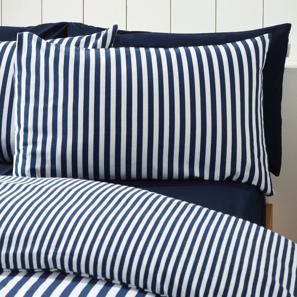 Тъмносиньо единично фланелено спално бельо 135x200 cm Stripe – Catherine Lansfield