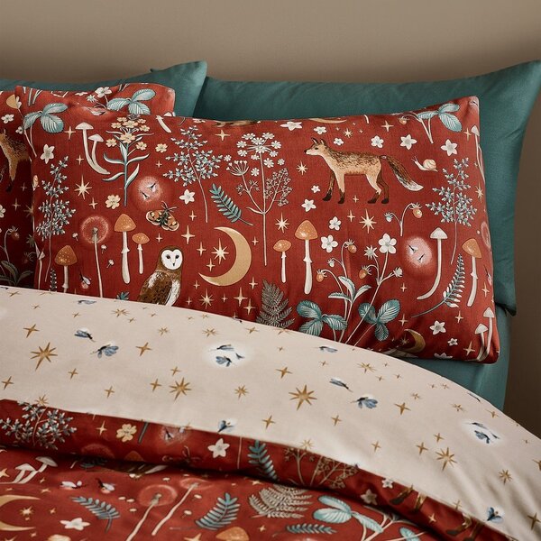 Единично спално бельо в тухлен цвят 135x200 cm Enchanted Twilight Animals – Catherine Lansfield