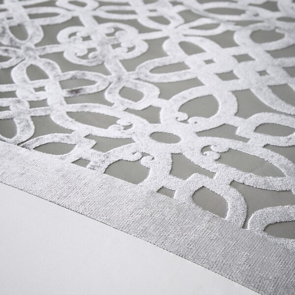 Бежово и кремаво кадифено спално бельо за двойно легло 200x200 cm Lattice Cut - Catherine Lansfield