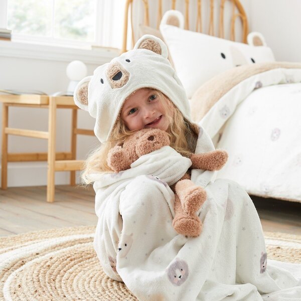 Кафяво-кремаво детско одеяло с качулка от микроплюш 90x125 cm Cosy Bear – Catherine Lansfield