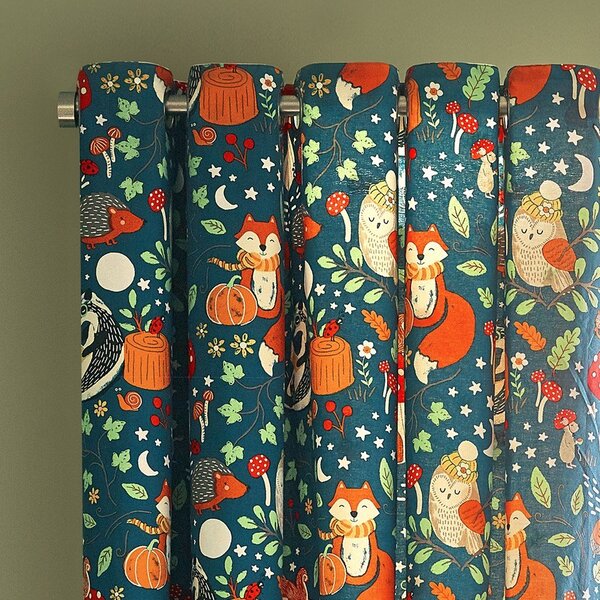 Зелена-кафява детска завеса 2 бр. 168x183 cm Fox and Woodland Friends – Catherine Lansfield
