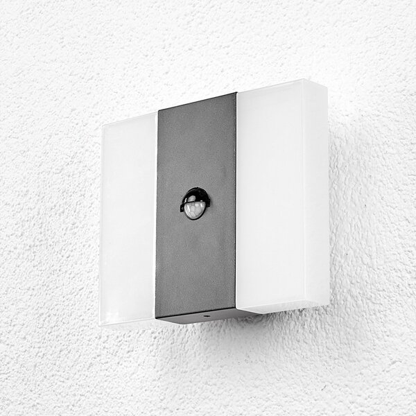 Lindby LED сензорна външна стенна лампа Kumi, графит, IP44, Сив, Метал, Модерен