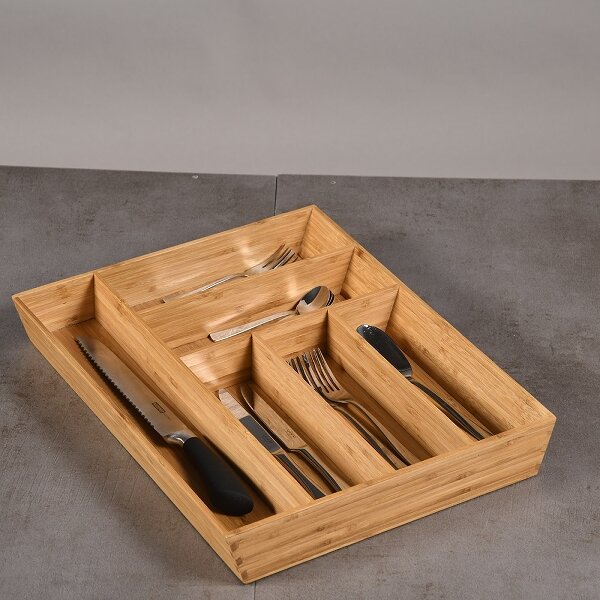 Кутия за прибори с 6 отделения 43x35x5см KESPER