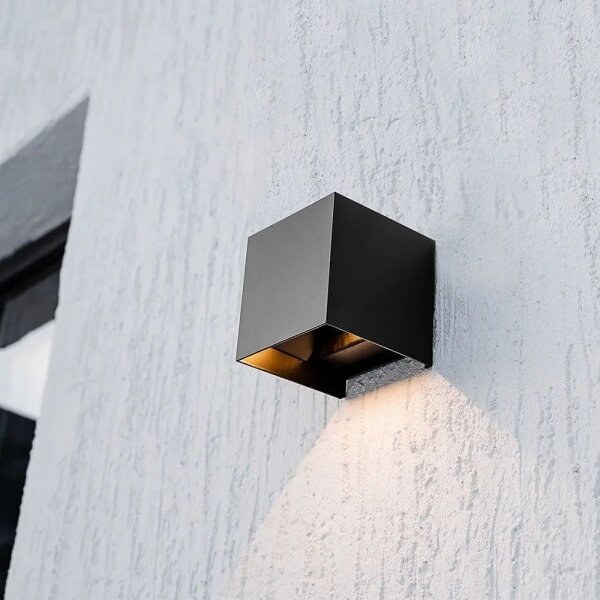 LED соларно стенно осветително тяло с вграден сензор LED/9W/3,7V 3000/4000/5000K IP65 2600mAh черно