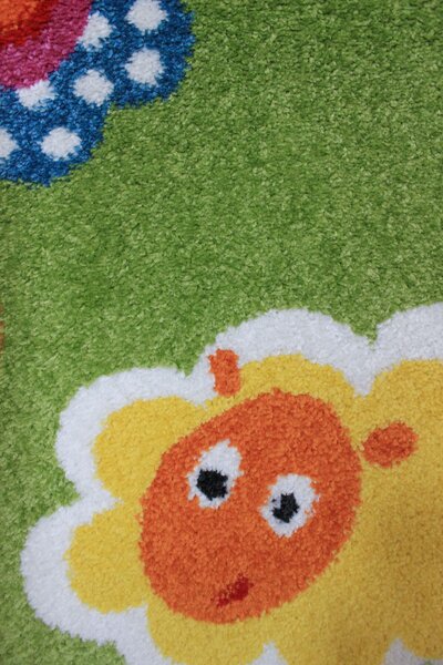 Зелен детски килим с животни - 120/170