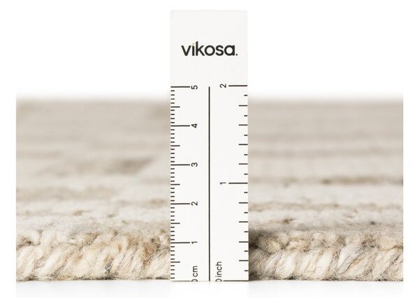 Кремав ръчно изработен вълнен килим 120x180 cm Boho 1.0 Linara – Vikosa