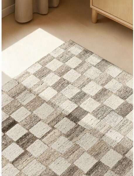 Кремав ръчно изработен вълнен килим 120x180 cm Boho 1.0 Quadra – Vikosa
