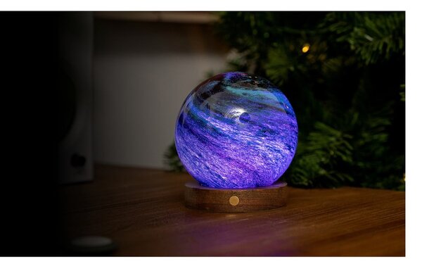 Тъмнокафява/в тъмно естествен цвят светлинна декорация с USB ø 12 cm Stellar Ocean – Gingko