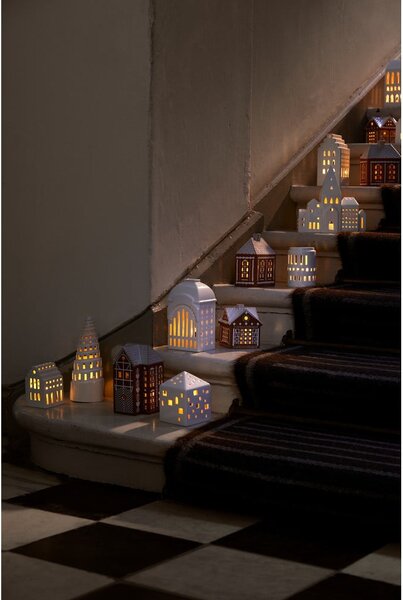 Порцеланов свещник за чаена свещ Gingerbread Lighthouse – Kähler Design