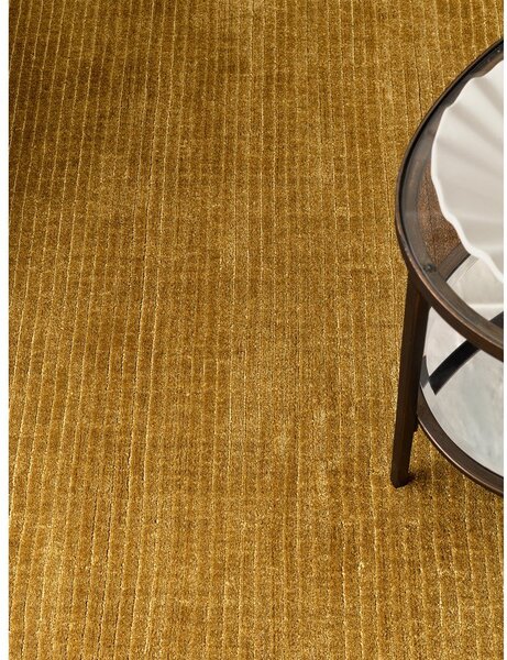 Ръчно изработен килим в цвят горчица 120x170 cm – Asiatic Carpets