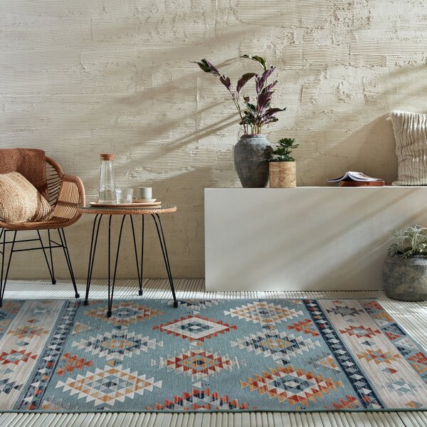 Син външен килим 120x170 cm Avery Blue – Flair Rugs