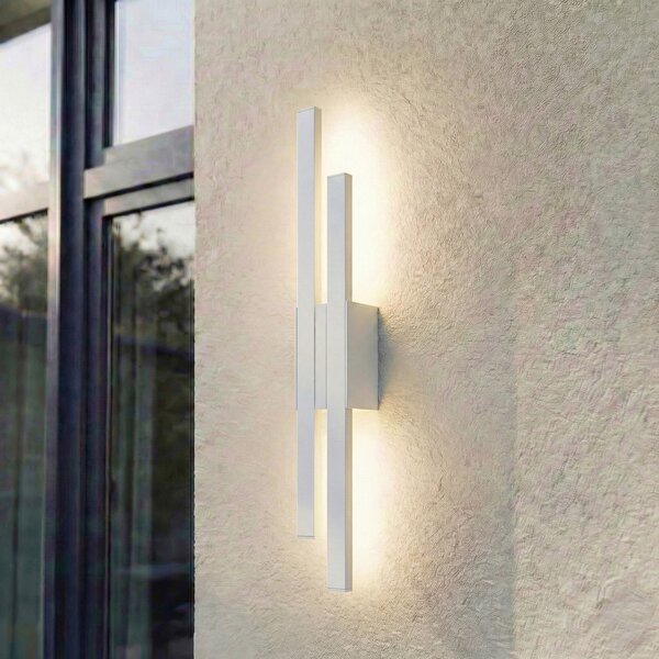 Lindby LED външна стенна лампа Sakari, бяла, алуминий, височина 59 cm, Бял, Алуминий, Модерен