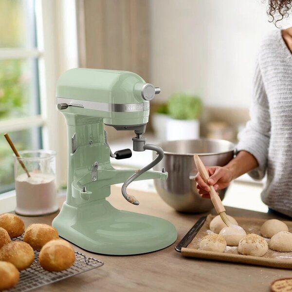 Планетарен миксер KitchenAid Artisan 5KSM60SPXEPT Pistachio, 375 W, 5.6 л, 11 скорости, 67 точки на допир, Повдигане на купата, Специална скорост Fold, Светлозелен