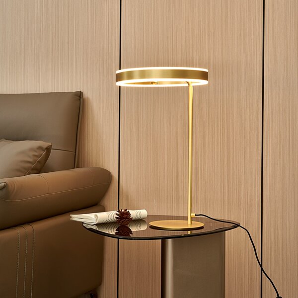 Lucande LED настолна лампа Yekta, цвят месинг, 59 cm, с възможност за димиране, Затъмняване, Злато / месинг, Дневна/трапезария, Метал, Дизайн