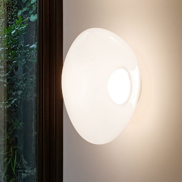 Tom Dixon LED стенна лампа Melt, Ø 50 cm, опал/златист, Затъмняване, Злато / месинг, Дневна/трапезария, Пластмаса, Дизайн