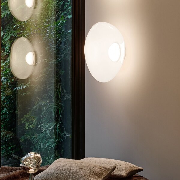 Tom Dixon LED стенна лампа Melt, Ø 50 cm, опал/златист, Затъмняване, Злато / месинг, Дневна/трапезария, Пластмаса, Дизайн