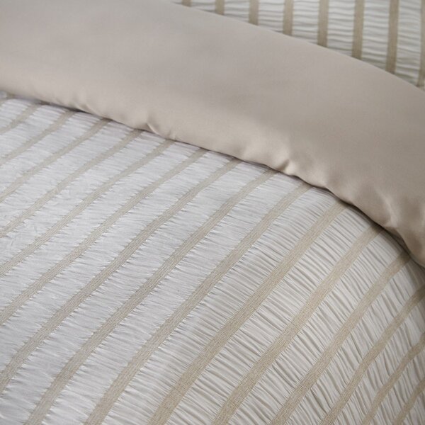 Бежово единично спално бельо 135x200 cm So Soft Seersucker Stripe – Catherine Lansfield