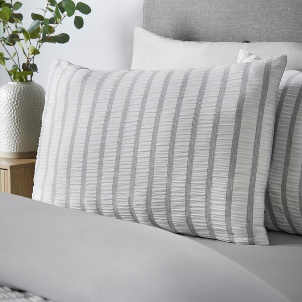 Сиво единично спално бельо 135x200 cm So Soft Seersucker Stripe – Catherine Lansfield