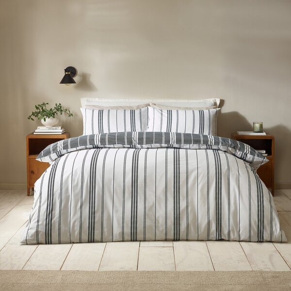 Черно-бял единично спално бельо 135x200 cm Harbour Stripe – Catherine Lansfield