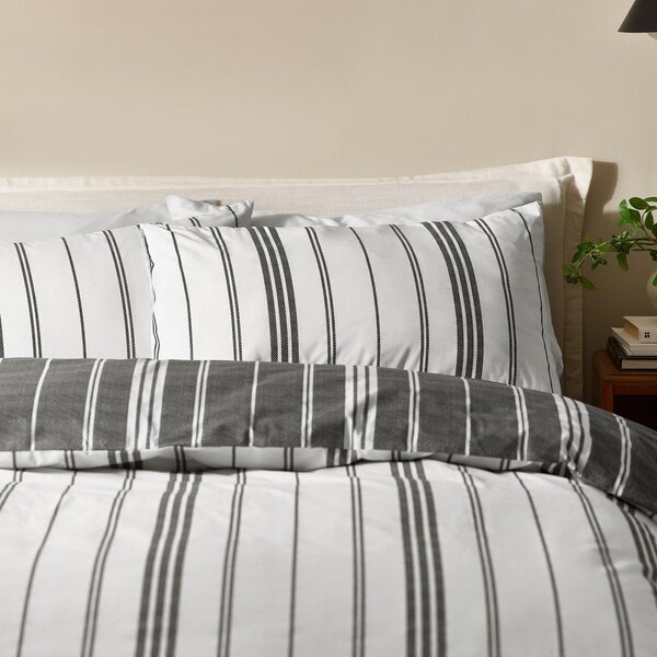 Черно-бял единично спално бельо 135x200 cm Harbour Stripe – Catherine Lansfield