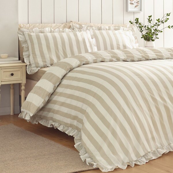 Бежово единично спално бельо 135x200 cm Seersucker Frill Stripe – Catherine Lansfield