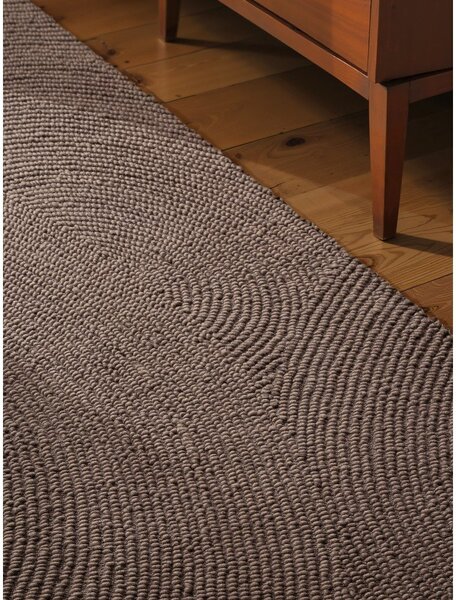 Кафяво-сива ръчно изработена вълнена пътека 80x200 cm Calmio – Hanse Home