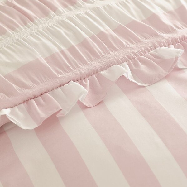 Розово единично спално бельо 135x200 cm Seersucker Frill Stripe – Catherine Lansfield