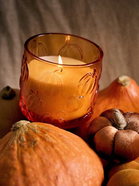 Sinsay - Стъклена ароматна свещ Pumpkin Harvest - мед