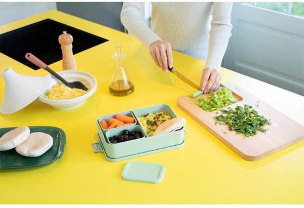 Кутия за храна Brabantia Make&Take 1006291, 2 л, С разделители, Плътно затваряне, Без BPA, Зелен