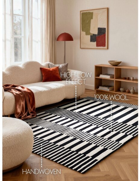 Черно-бял ръчно изработен вълнен килим 120x180 cm Stryve Pulse – Elle Decoration