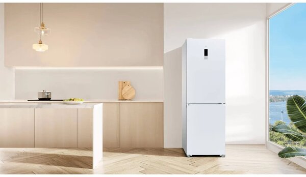 Хладилник с фризер TCL RP456BWE0EE, 456 л, Клас Е, No Frost, Eco режим, Реверсивни врати, Зимен режим, Multi Air Flow, Бял