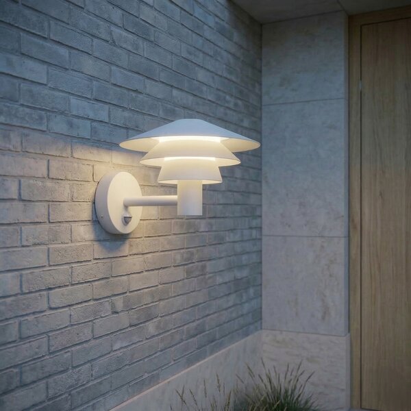 Lucande LED осветително тяло за външна стена Montaro, бяло, IP54, със сензор, Бял, Алуминий, Модерен