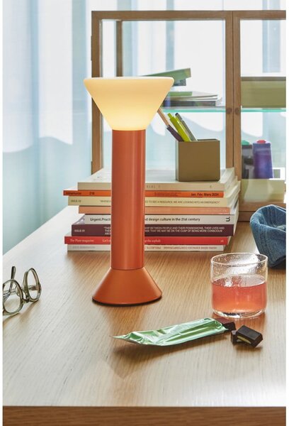 Оранжева затъмняваща се настолна лампа (височина 30 cm) Flash – Hübsch