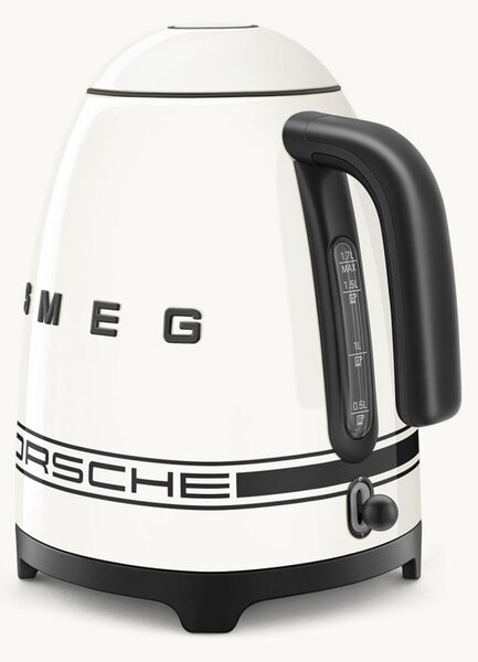 Електрическа кана SMEG Porsche KLF03PCWEU, 2400 W, 1.7 л, 360° основа, Гланцово покритие, Бял