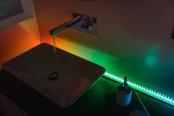 Twinkly TWL100STW-BEU - LED RGB Димируема лента LINE 100xLED 1,5 м Wi-Fi