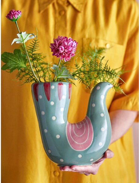 Зелена глинена ръчно рисувана ваза (височина 19 cm) Trudy – Bloomingville