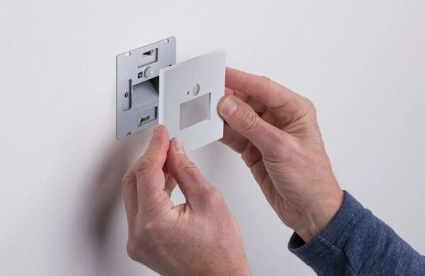 Paulmann 93133 - LED/1,2W Лампа за стълбище със сензор EDGE 230V бял