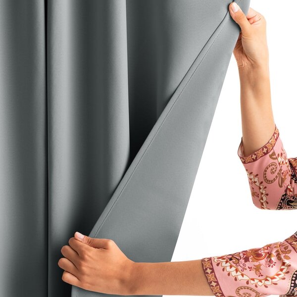 Сиво затъмняващо перде 140x245 cm Kierra – Restilo