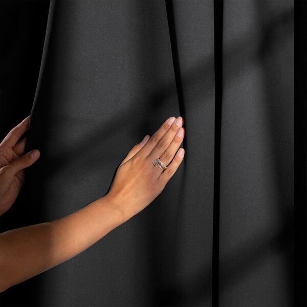 Черно затъмняващо перде 140x175 cm Kierra – Restilo