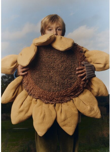 Памучна детска възглавница 90x90 cm Sunflower – Lorena Canals
