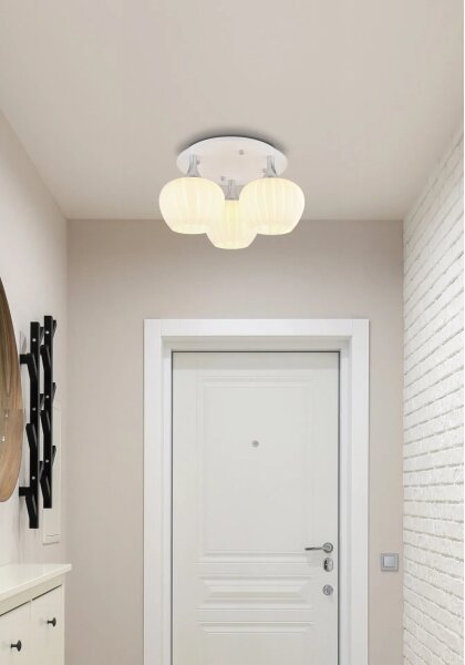 Globo 15548-3DW - Полилей за повърхностен монтаж MAXY 3xE27/40W/230V бял