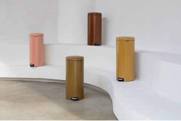Стоманено кошче за боклук с педал в бронзов цвят 30 l NewIcon – Brabantia