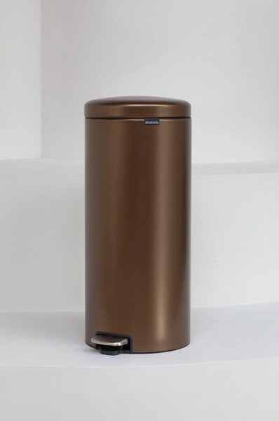 Стоманено кошче за боклук с педал в бронзов цвят 30 l NewIcon – Brabantia