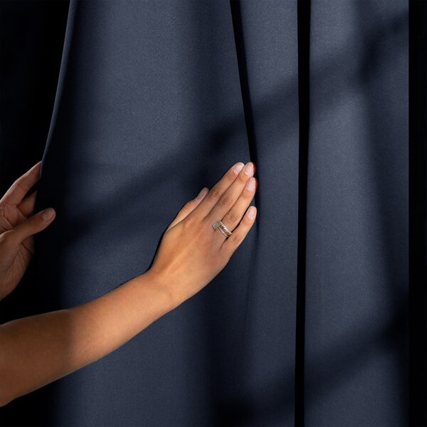 Тъмносиньо затъмняващо перде 140x175 cm Kierra – Restilo