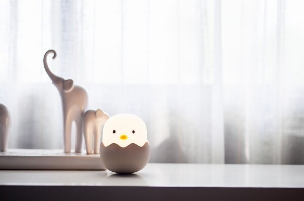MegaLight - LED RGB регулируема детска лампа EGGY EGG LED/5V с док зарядно