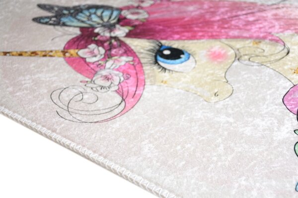 Детски килим подходящ за пране в цвят слонова кост 100x160 cm Cute Unicorn – Vitaus