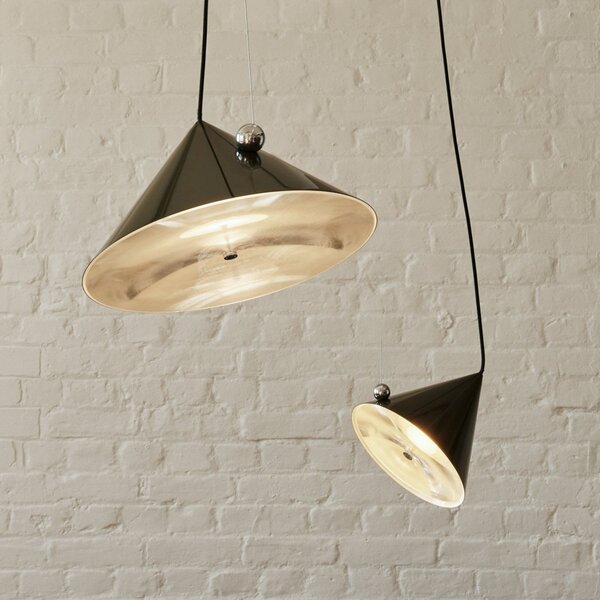 Tom Dixon LED висяща лампа Pose, зелена, Ø 43 cm, стомана dim, Затъмняване, Зелен, Дневна/трапезария, Метал, Дизайн