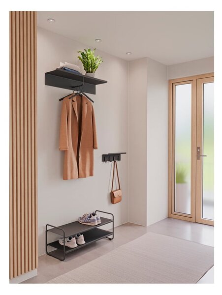 Черна стоманена стенна закачалка с рафт 21,5 cm A-Coat – Zone