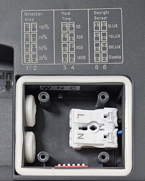LED Плафон за баня със сензор ELLÉ LED/24W/230V 26x26 см IP54 антрацит