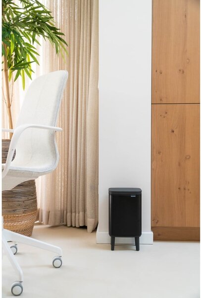 Матово черно стоманено кошче за боклук 4 l Bo Hi – Brabantia